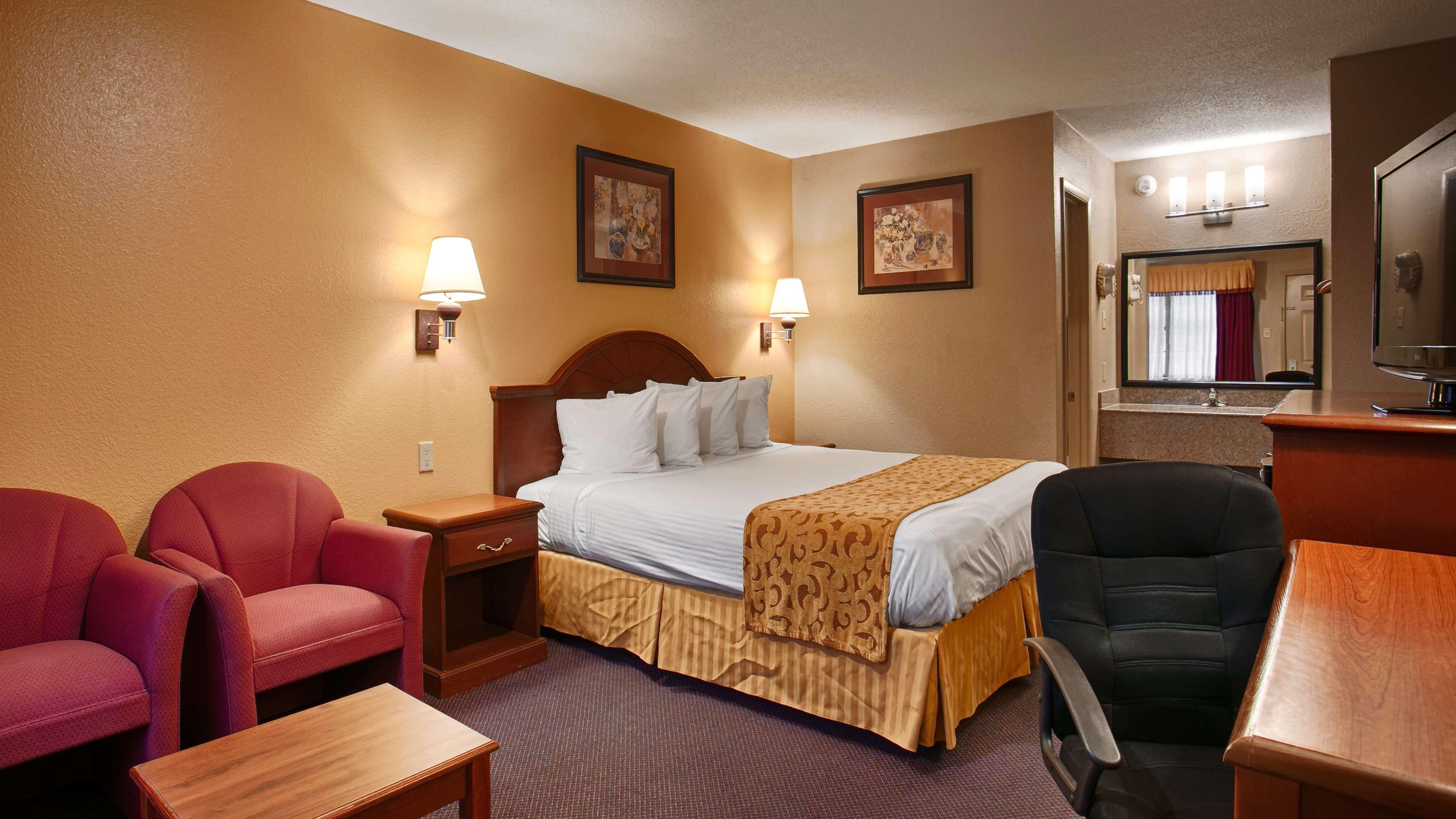 Best Western Delhi Inn Eksteriør bilde